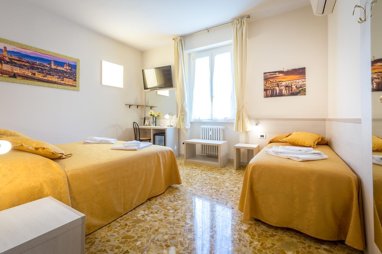 B&B Dolce Luna Firenze Bagian luar foto