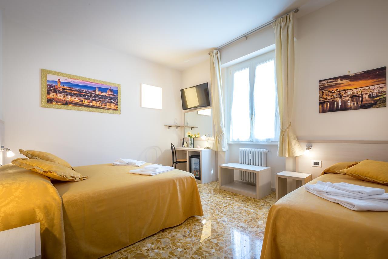 B&B Dolce Luna Firenze Bagian luar foto