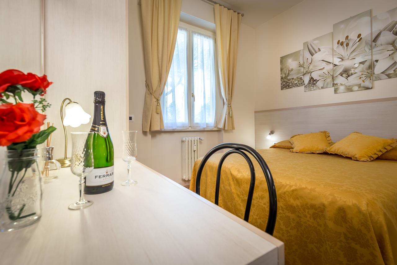 B&B Dolce Luna Firenze Bagian luar foto